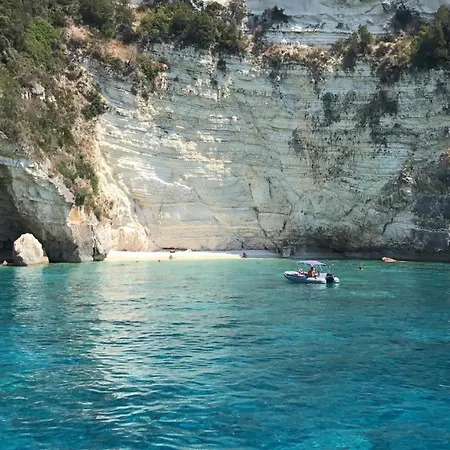 Paxos' - Pool & Ac Βίλα