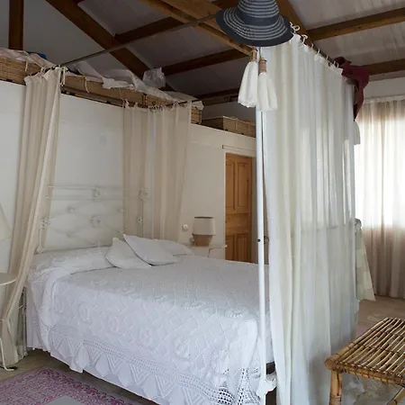 Villa Paxos' - Pool & Ac *