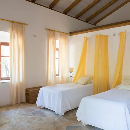 Villa Paxos' - Pool & Ac *