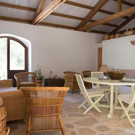 Villa Paxos' - Pool & Ac *